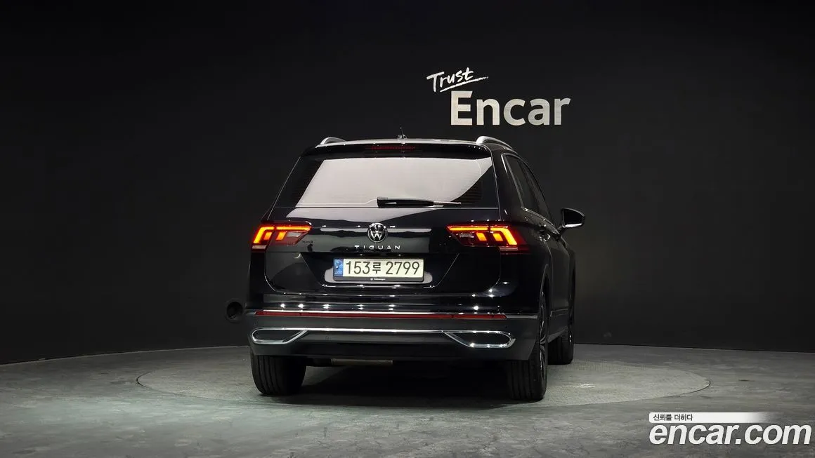 Volkswagen Tiguan — фото 5