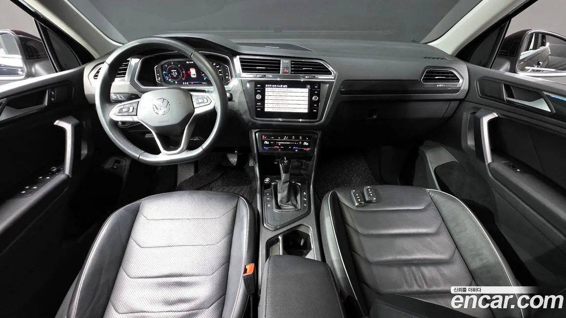 Volkswagen Tiguan — фото 10