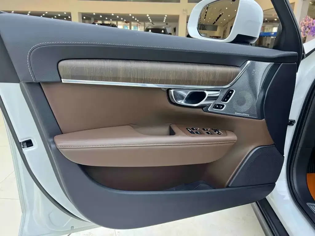 Volvo V90 2022 из CN, фото 9