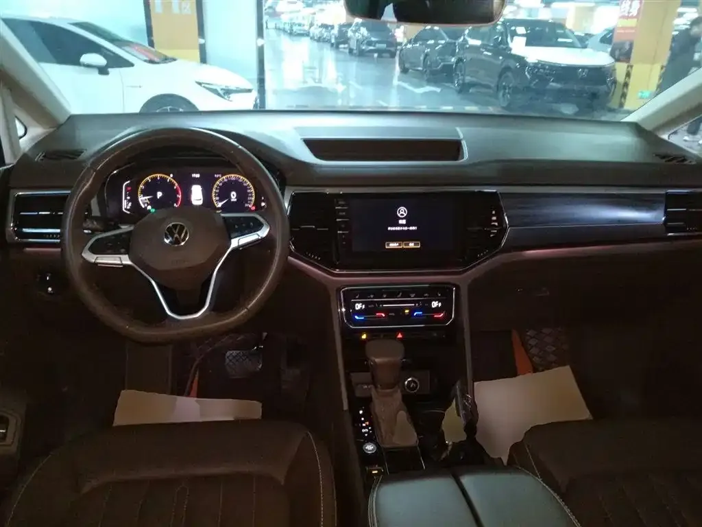 Volkswagen Viloran 2022 из CN, фото 4