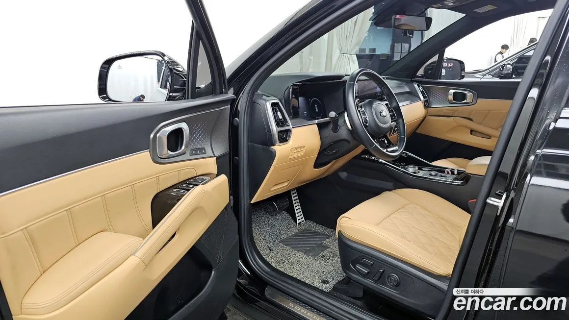Kia Sorento — фото 10