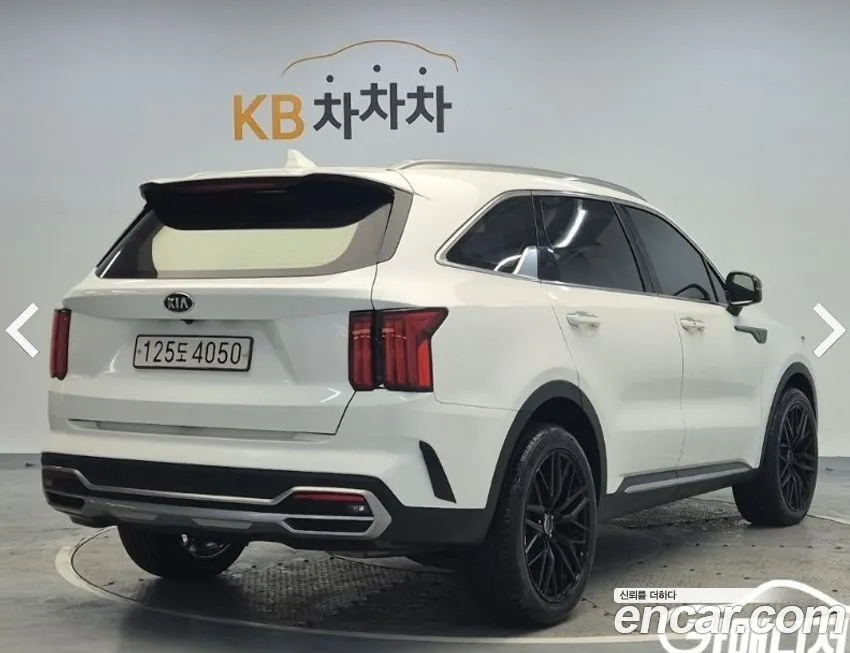 Kia Sorento — фото 3