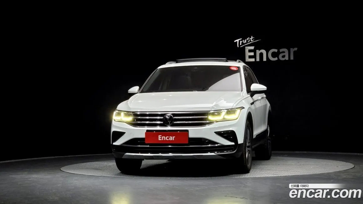 Volkswagen Tiguan — фото 5