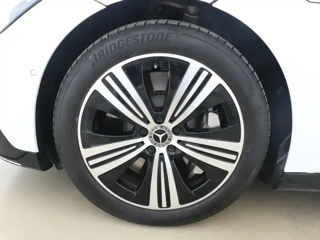 Mercedes-Benz EQE 2023 из CN, фото 10