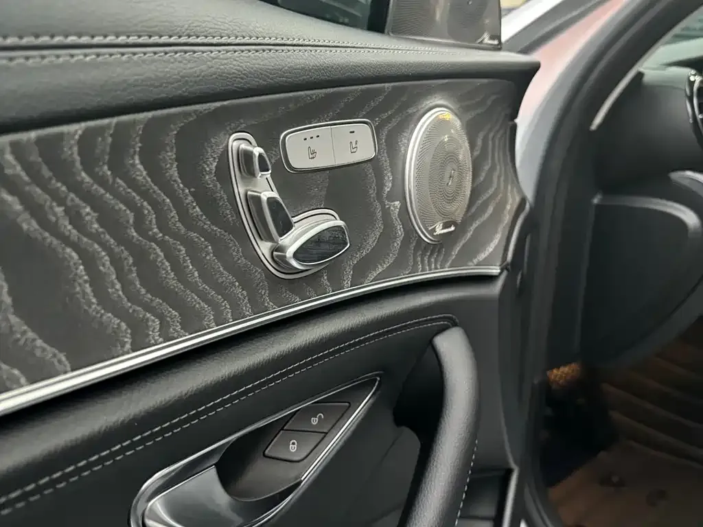 Mercedes-Benz E-Class New Energy — фото 10