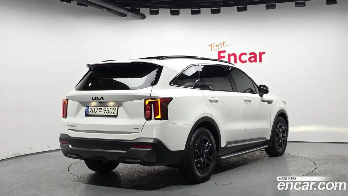 Kia Sorento — фото 5