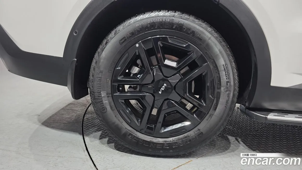 Kia Sorento — фото 8