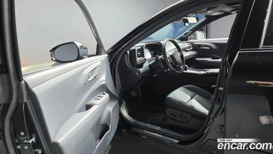Toyota Crown 2023 из KR, фото 10