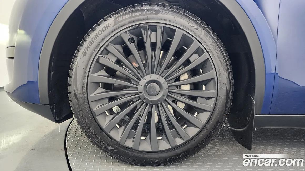 Tesla Model Y 2023 из KR, фото 7