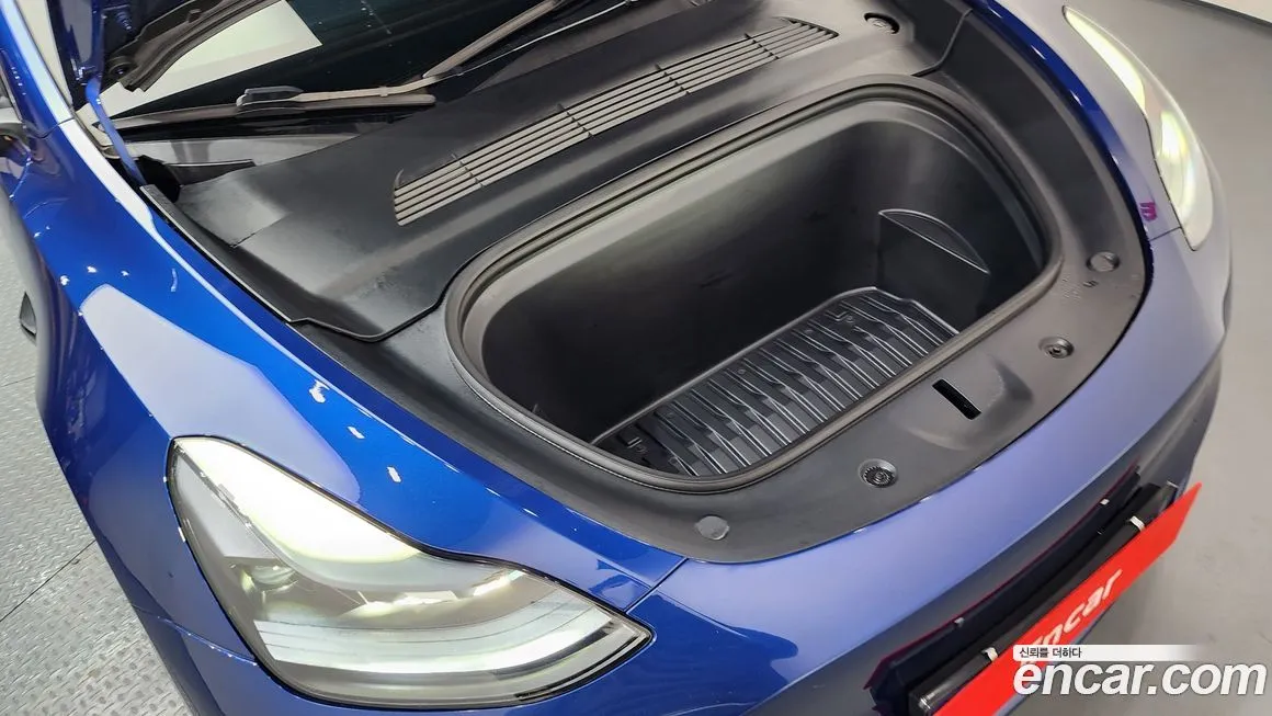 Tesla Model Y 2023 из KR, фото 8