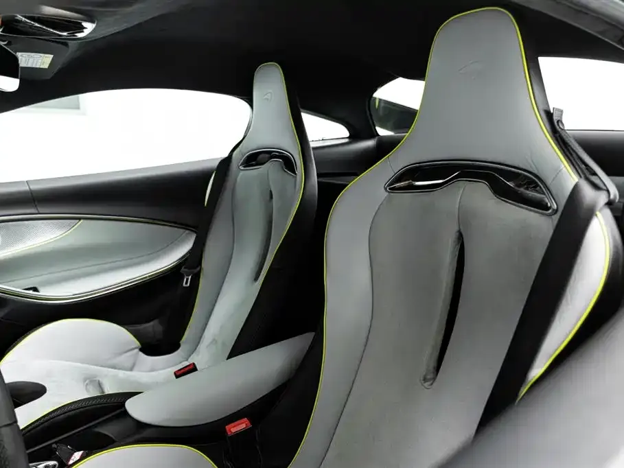 McLaren Artura 2023 из CN, фото 6