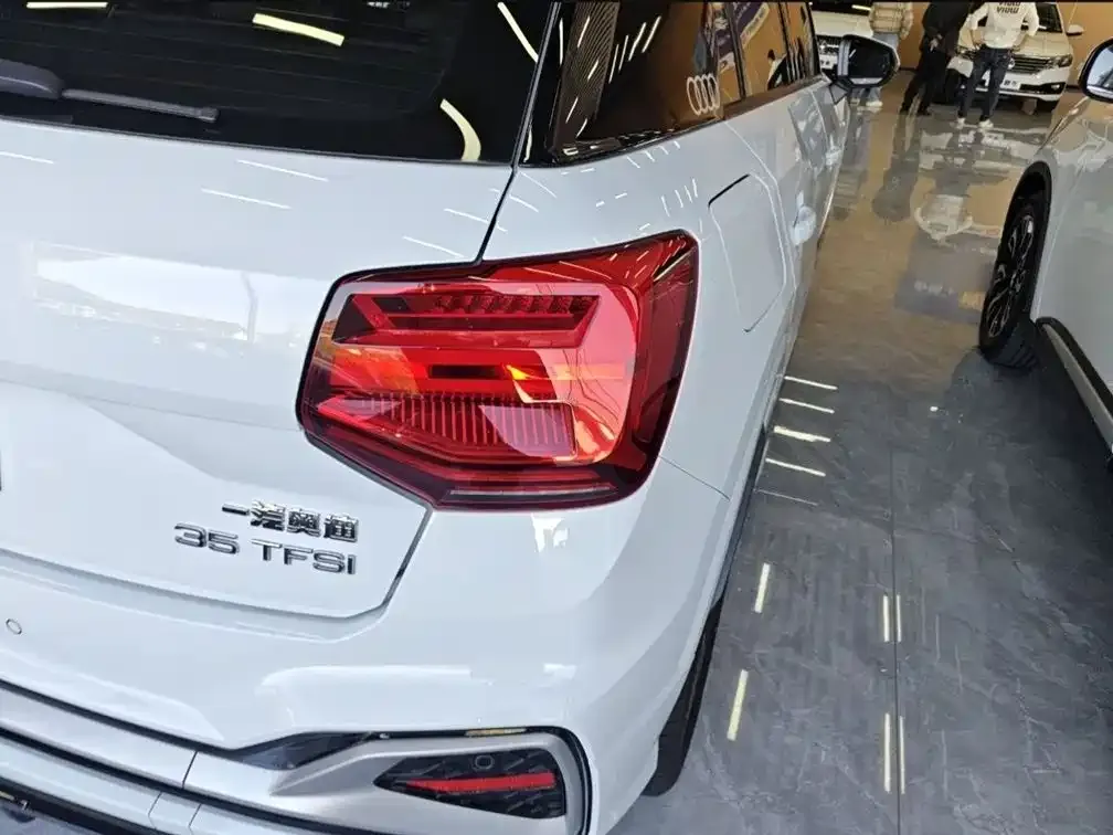 Audi Q2L 2022 из CN, фото 9