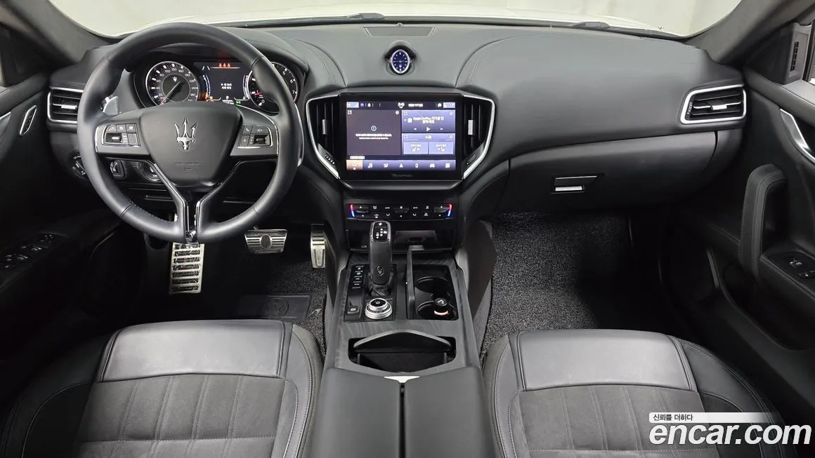 Maserati Ghibli — фото 4