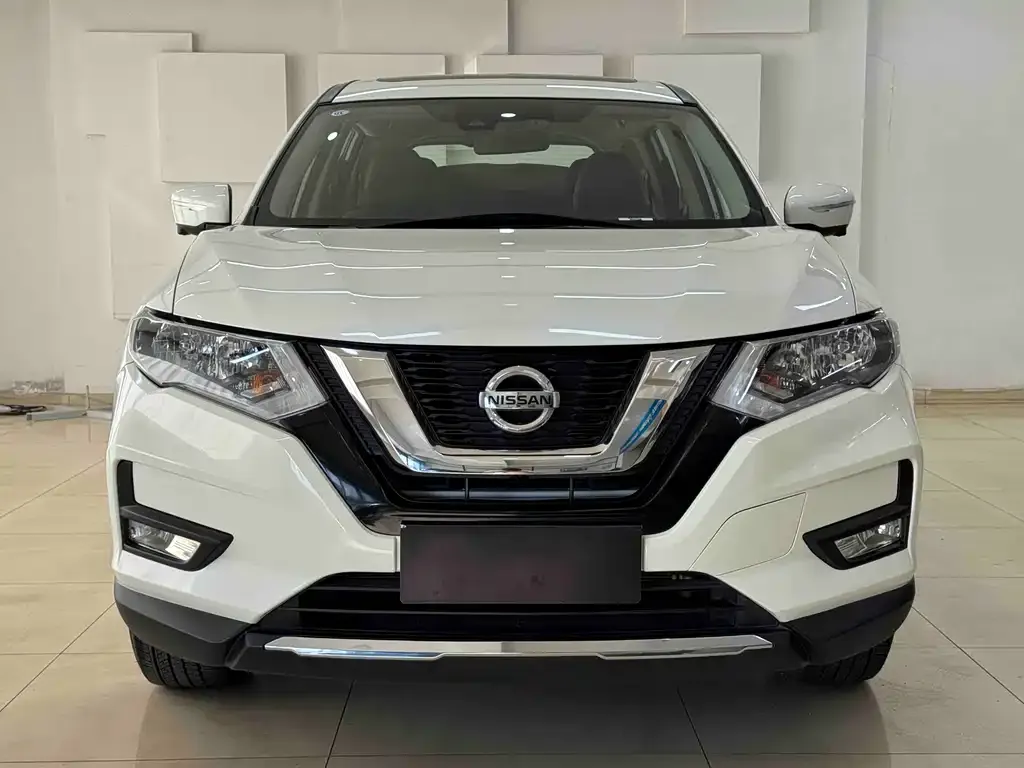 Nissan X-Trail 2023 из CN, фото 3