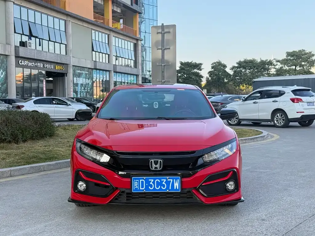 Honda Civic — фото 5
