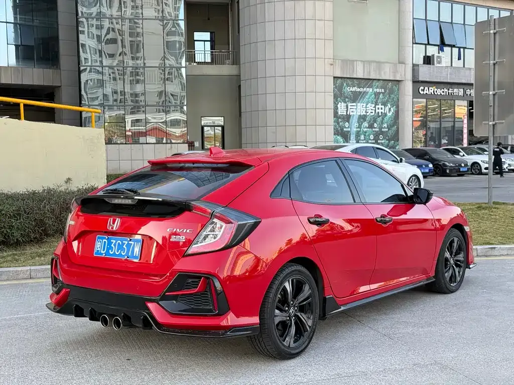 Honda Civic — фото 9