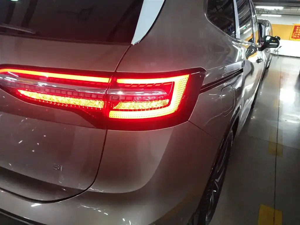 Volkswagen Viloran 2022 из CN, фото 4