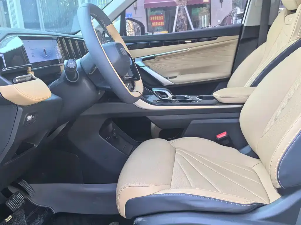 Geely Boyue L 2023 из CN, фото 9