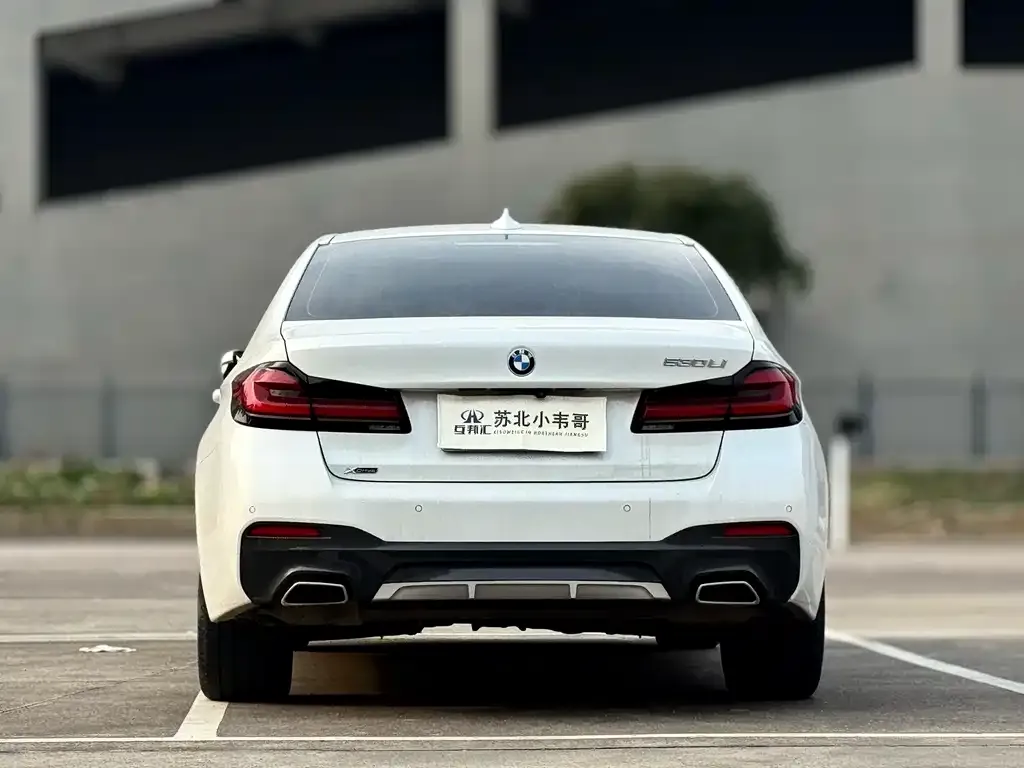 BMW 5 Series — фото 2