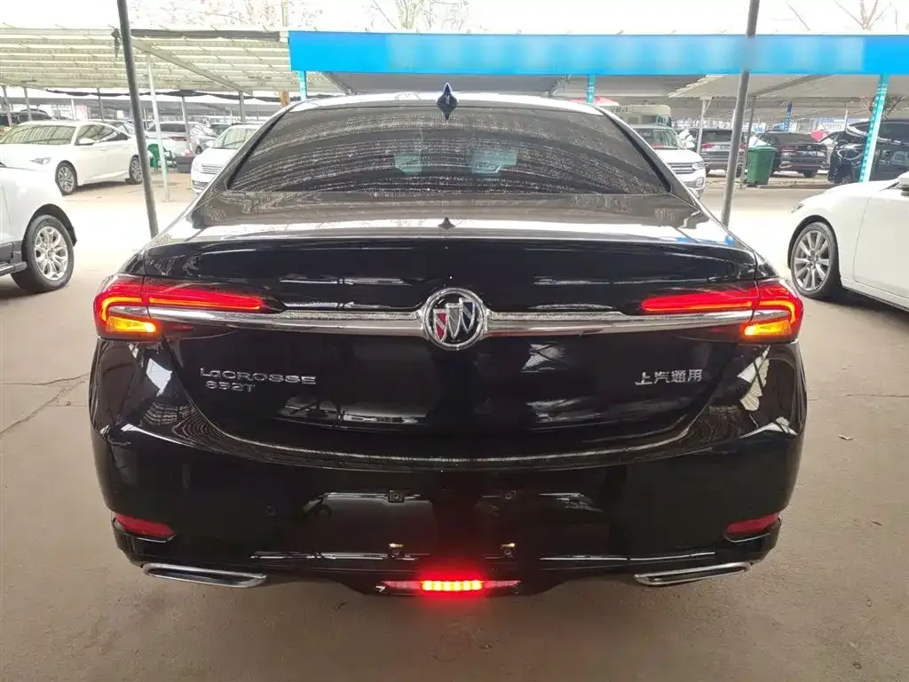 Buick LaCrosse 2022 из CN, фото 2