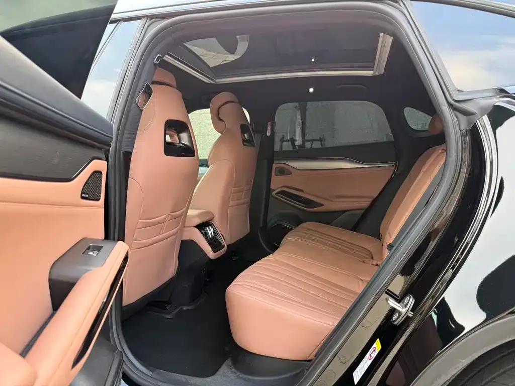 BYD L EV 2025 из CN, фото 5