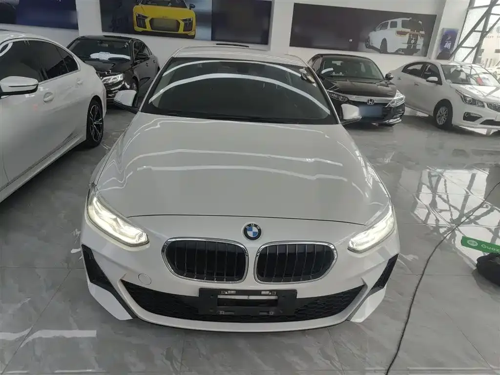 BMW 1 Series 2021 из CN, фото 8