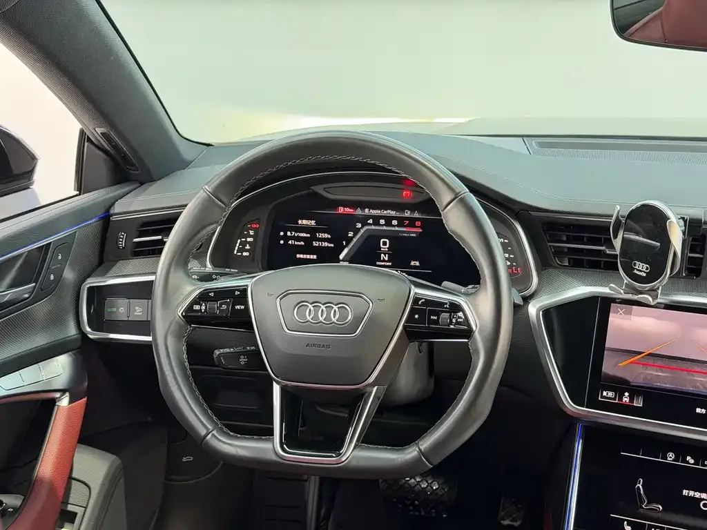 Audi A7L — фото 9