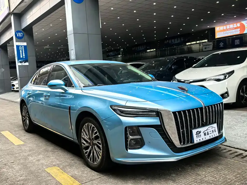 Hongqi H5 — фото 4