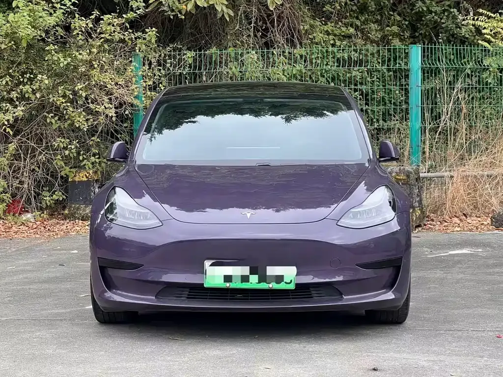 Tesla Model 3 — фото 7