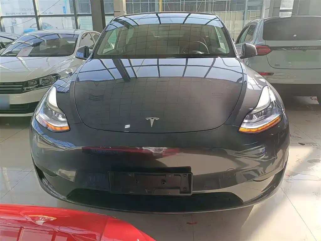 Tesla Model Y 2023 из CN, фото 7