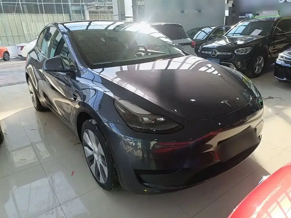 Tesla Model Y 2023 из CN, фото 6