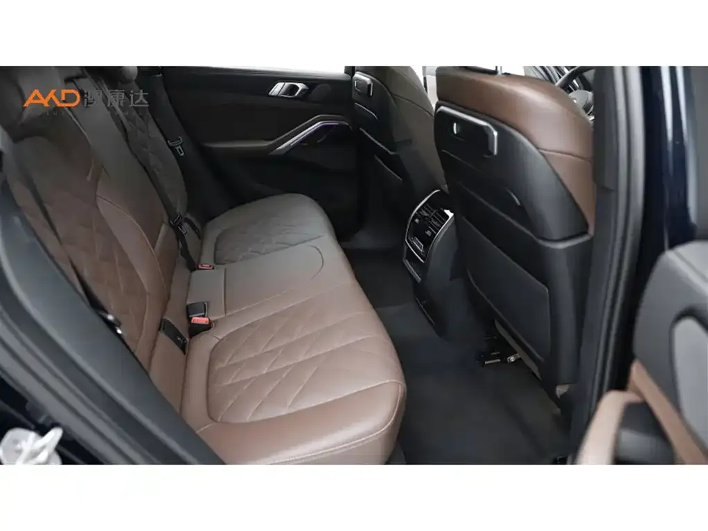 BMW X6 2024 из CN, фото 6
