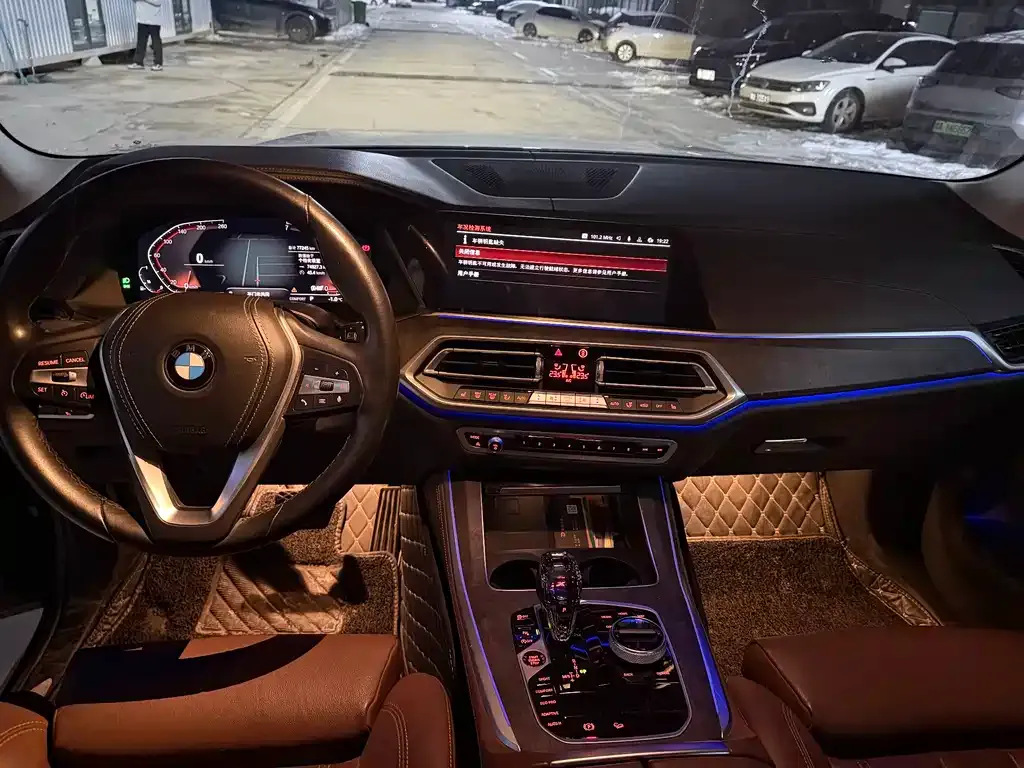 BMW X5 (Import) — фото 8