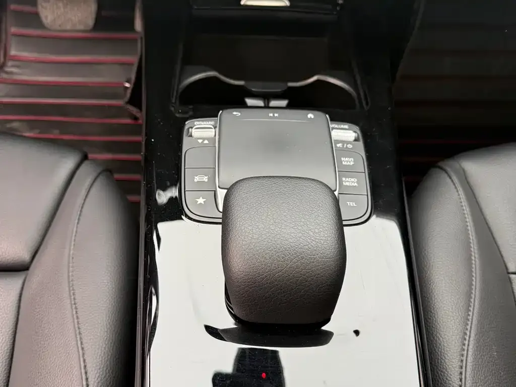 Mercedes-Benz A-Class 2022 из CN, фото 4
