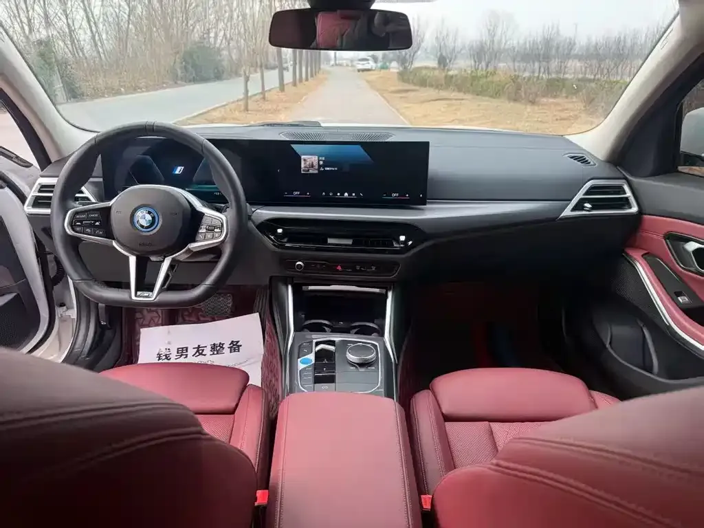 BMW i3 2025 из CN, фото 4