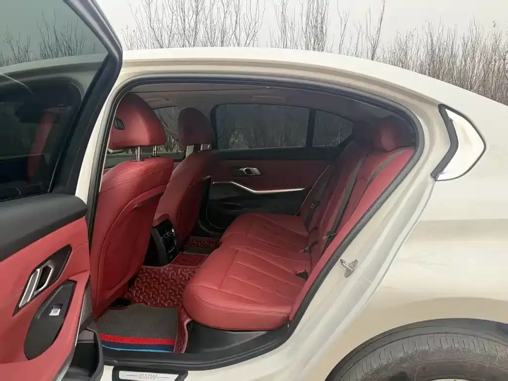 BMW i3 2025 из CN, фото 3