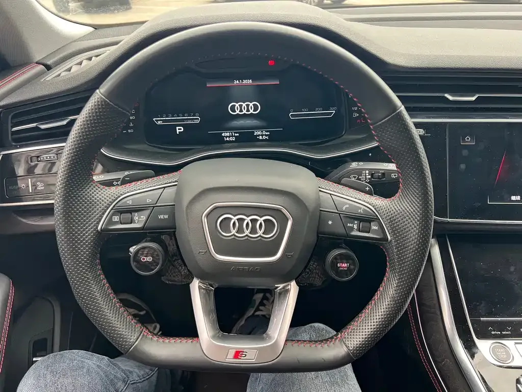 Audi Q8 2022 из CN, фото 8