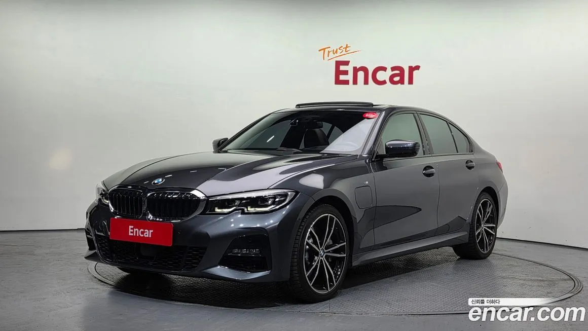 BMW 3-Series 2021 из KR, фото 1