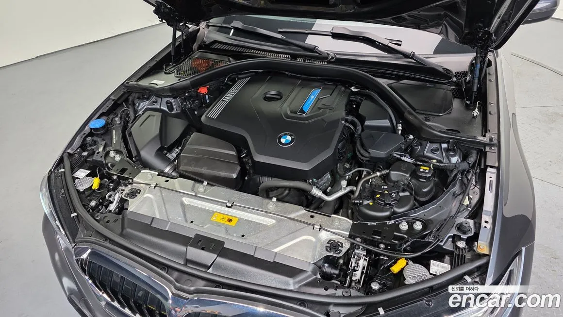BMW 3-Series 2021 из KR, фото 7