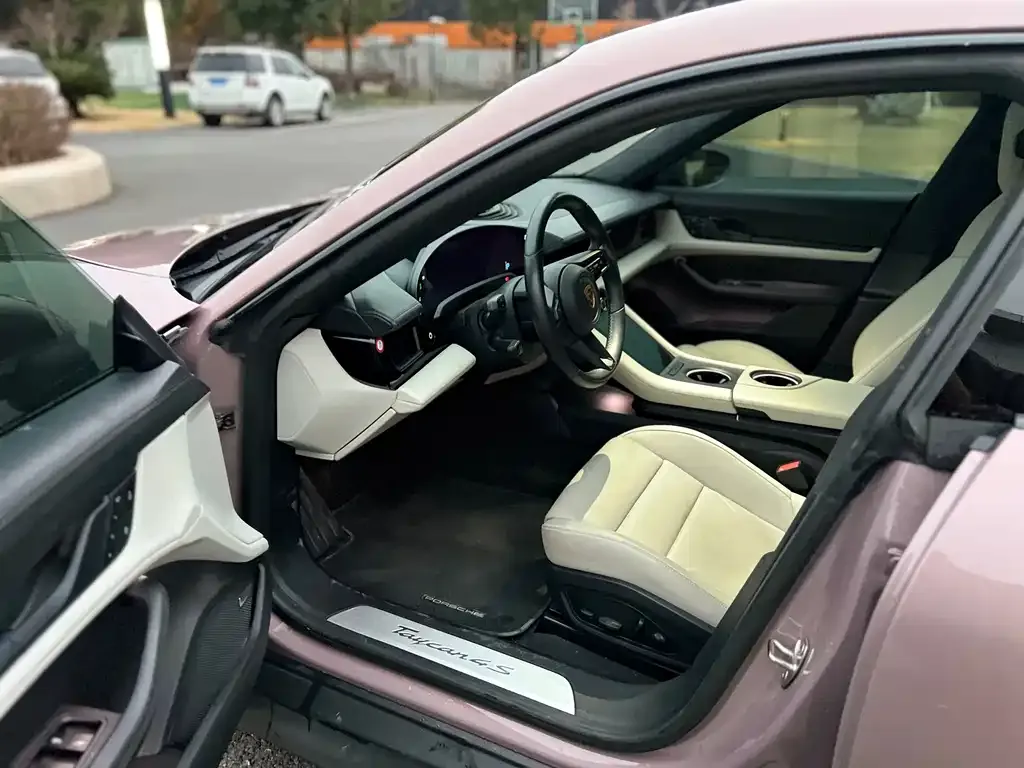 Porsche Taycan 2023 из CN, фото 6