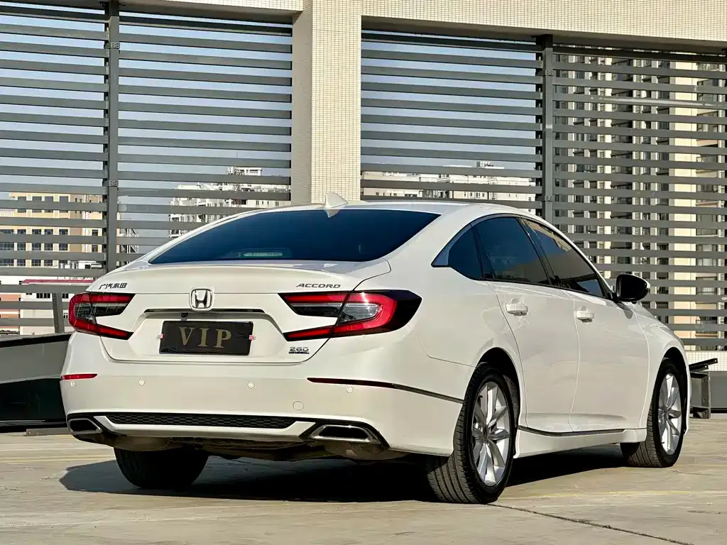 Honda Accord 2022 из CN, фото 10