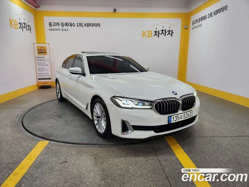 BMW 5-Series 2022 из KR, фото 1