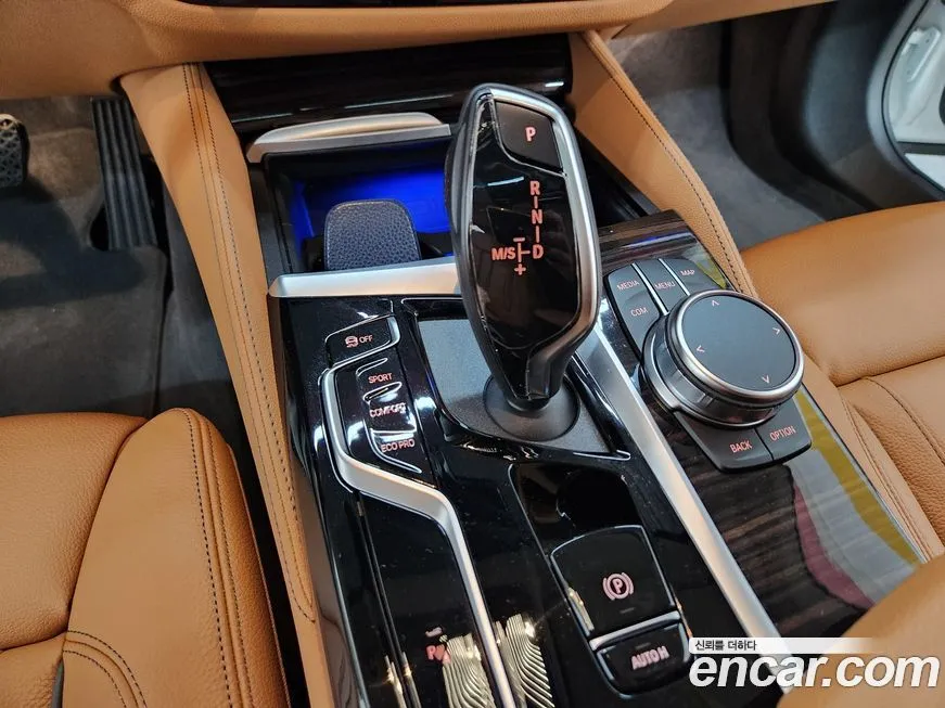 BMW 5-Series 2022 из KR, фото 9