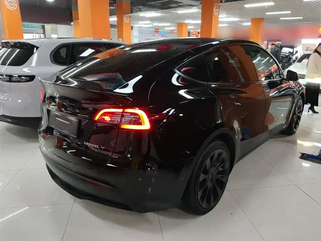 Tesla Model Y 2022 из CN, фото 4