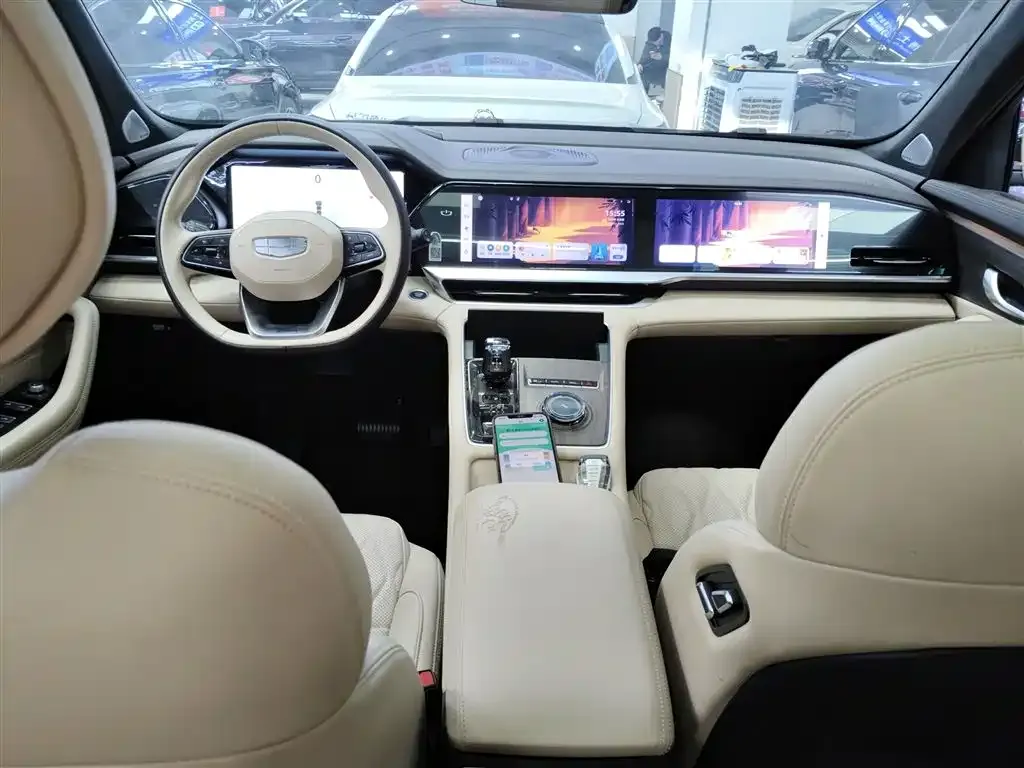 Geely Xingyue L 2024 из CN, фото 2