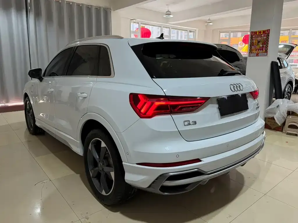 Audi Q3 2022 из CN, фото 8