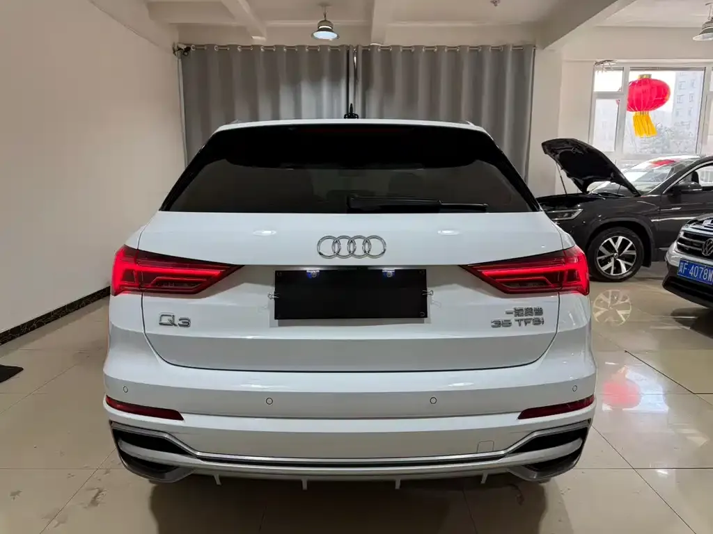 Audi Q3 2022 из CN, фото 3