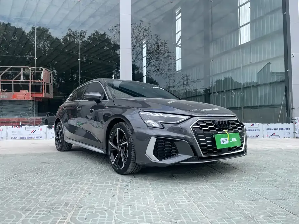 Audi A3 2023 из CN, фото 3