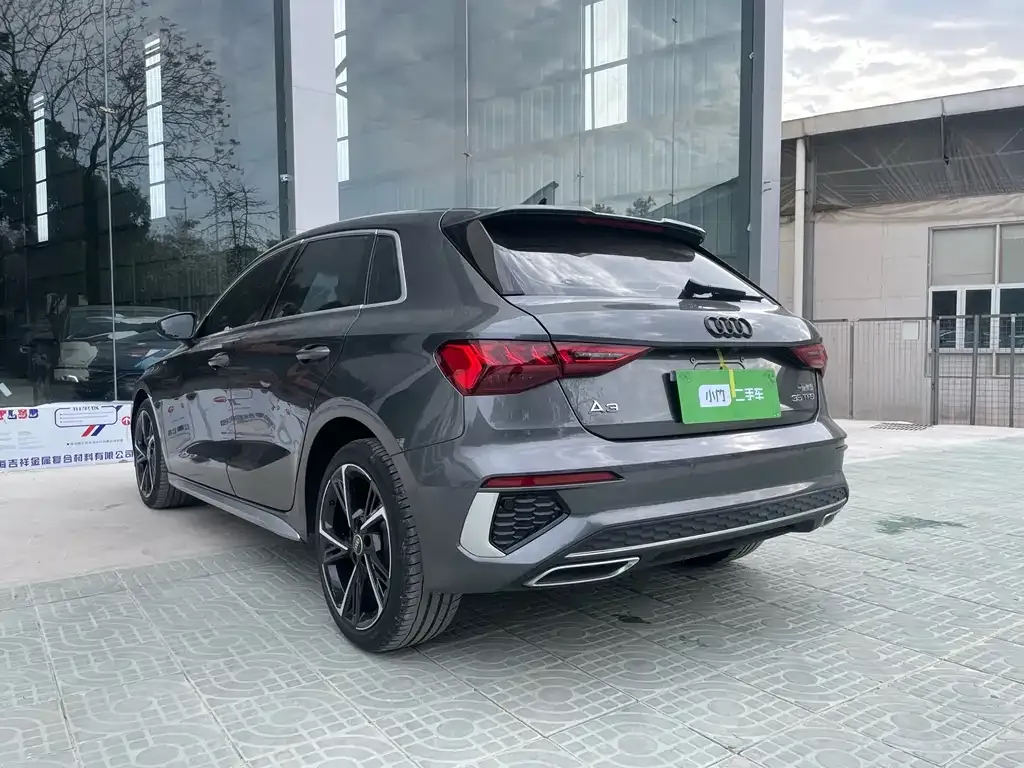 Audi A3 2023 из CN, фото 8