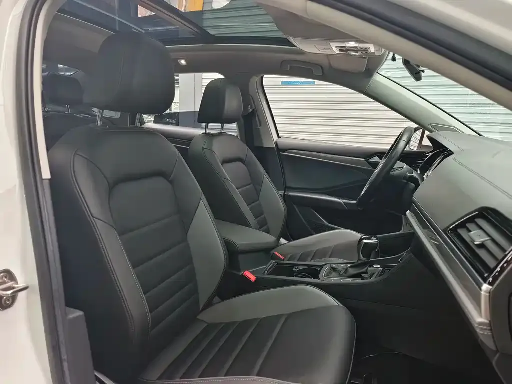 Volkswagen Sagitar 2021 из CN, фото 7